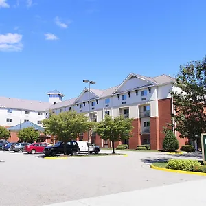 Hotel Crestwood Of, Newport News